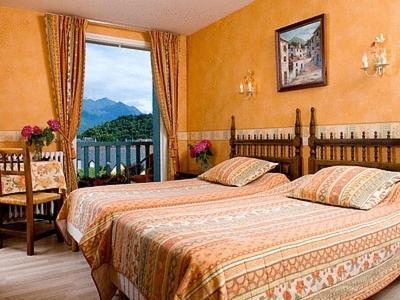 Logis Hotel Les Cimes Аржеле-Газо Экстерьер фото